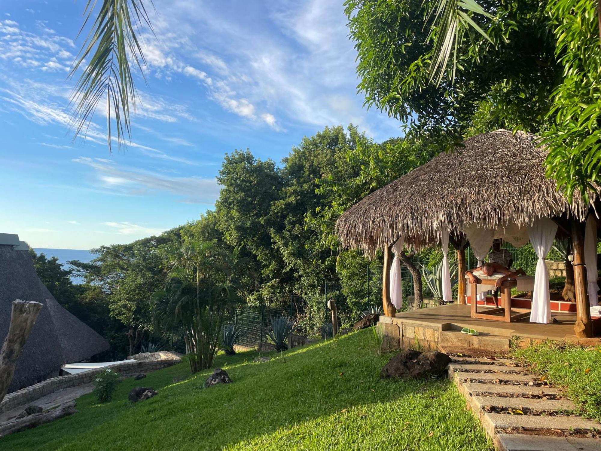 Lodges Cap Dore Andilana Exterior photo